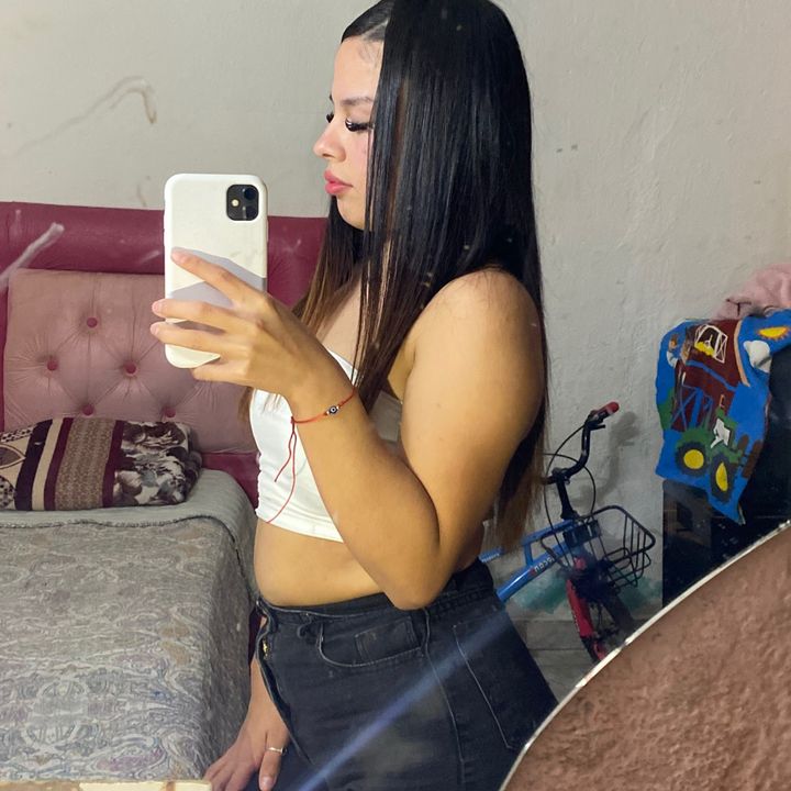 Carlitamartinna - Tiktok Profile Picture of Carlitamartinna (@carlitamartinna) on Tiktok