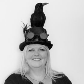 Profile Picture of Claudia Quayle (@cvanlieshoutsmi) on Pinterest