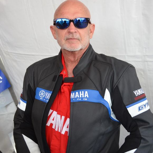 Profile Picture of Michael Leigh (@michaelleigh) on Poshmark