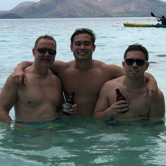 Profile Picture of Jared Daeschner (@daeschnerj) on Poshmark