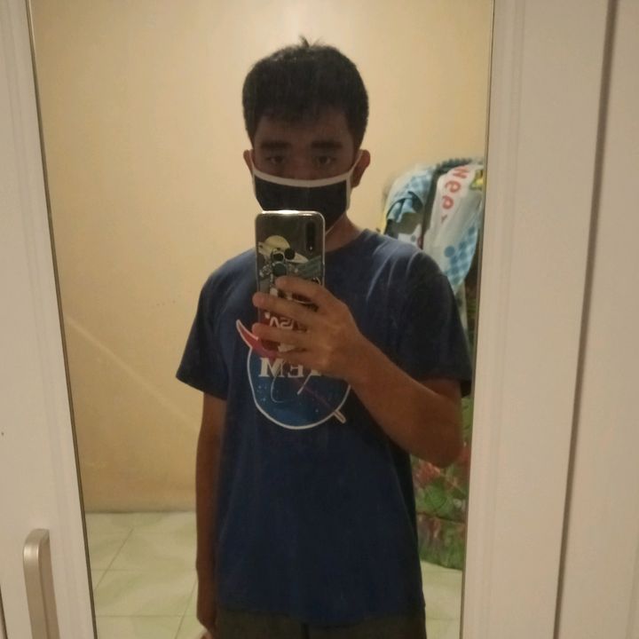 Profile Picture of Vincent Echon (@chonnn88) on Tiktok