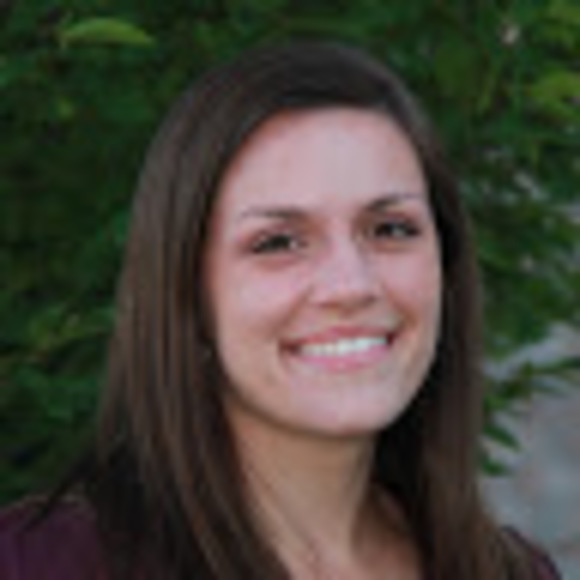 Profile Picture of Miranda Wagner (@mjlovinlivin) on Poshmark