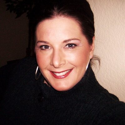 Profile Picture of Christie McCoy (@clmweddings) on Twitter