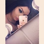 Profile Picture of 𝐊𝐢𝐦 𝐒𝐜𝐡𝐮𝐥𝐳 (@_makeup_kim_) on Instagram