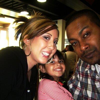 Profile Picture of Aaron Nicole (@AirJordanvsMAC) on Twitter