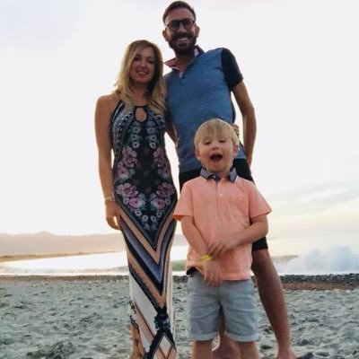 Profile Picture of Debbie Abbott (@DebAbbs) on Twitter