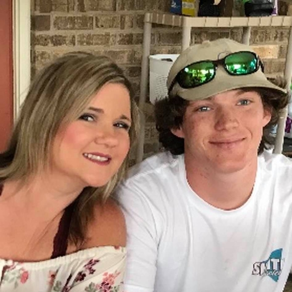 Profile Picture of Krissy Morganti (@kmorganti) on Poshmark