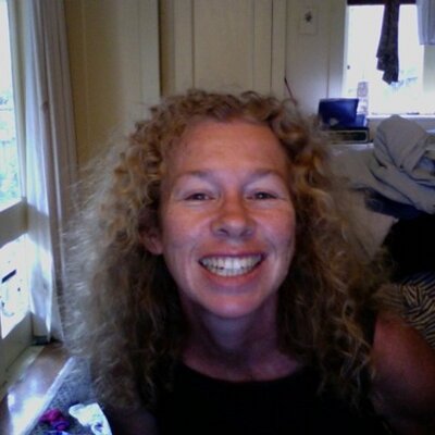 Profile Picture of Julienne Brown (@freddie01) on Twitter