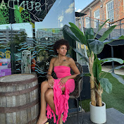 Profile Picture of Monica Andrews (@EvolvingQueen) on Youtube