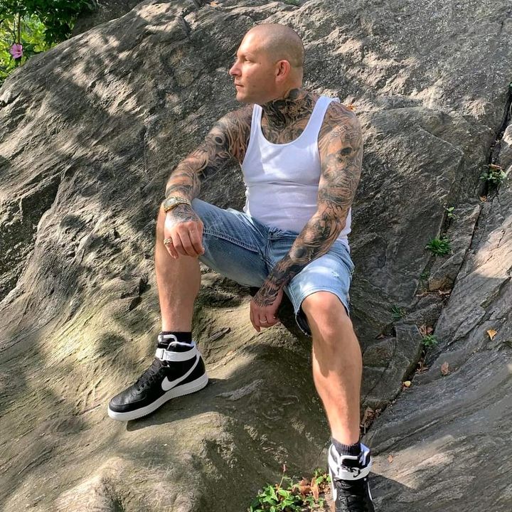 Profile Picture of 45 (@eriknollinger1) on Tiktok