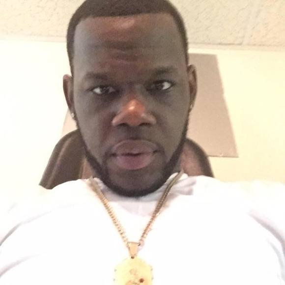 Profile Picture of David Heard (@david_heard) on Poshmark