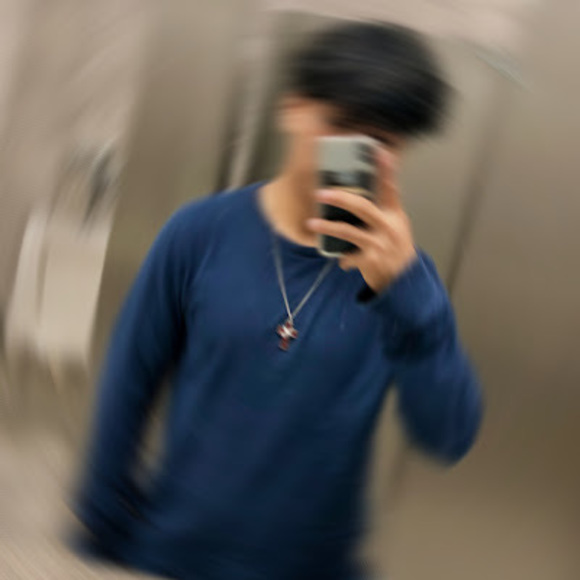 Profile Picture of Tomas Nicolas (@tomycris) on Poshmark