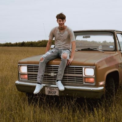 Profile Picture of Trevor Hendrix (@TrevorHendrix13) on Twitter