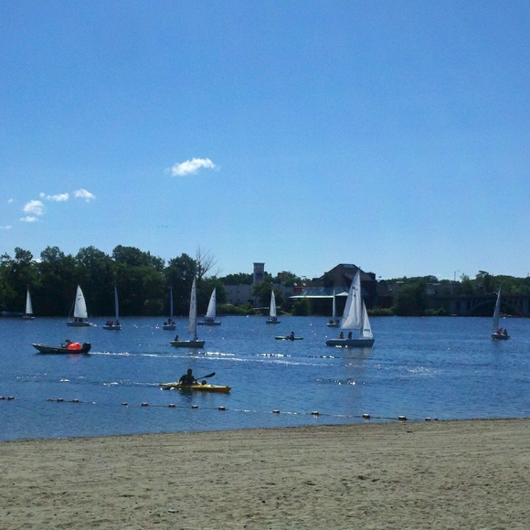 Profile Picture of Christina Dennehy (@raymie04) on Poshmark