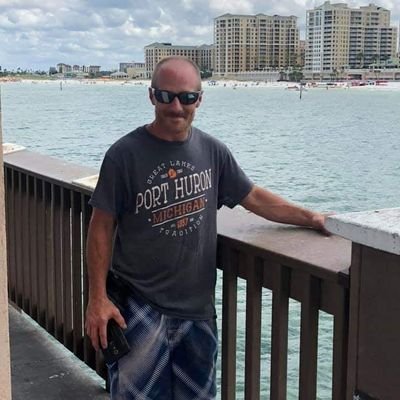 Profile Picture of Dan DuMont (@DanDuMont12) on Twitter