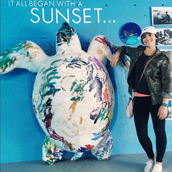 Profile Picture of Kim Mcrobbie (@kimmc93) on Poshmark