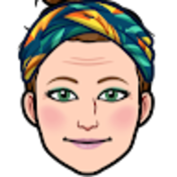 Profile Picture of Lauren Divittorio (@laurendivittori) on Poshmark