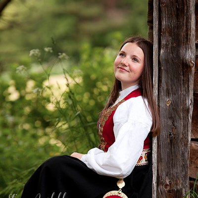 Profile Picture of Sylvia Foss Morgan (@sylvia_foss) on Twitter