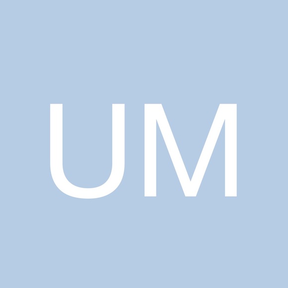 Profile Picture of Ursula Moore (@ursnewbaby) on Poshmark