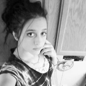 Profile Picture of Olivia Bowers (@olivia.bowers.127) on Myspace