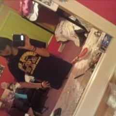 Profile Picture of Jenna Phipps (@ilykylesmith) on Myspace