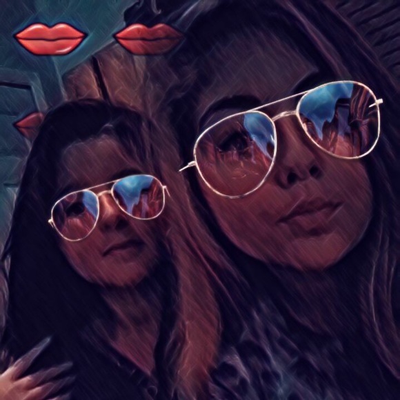 Profile Picture of Katherine Brody (@ka71e2005) on Poshmark