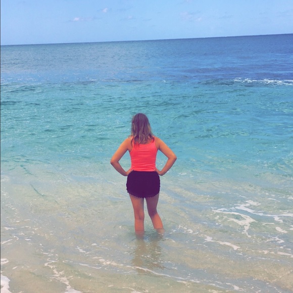 Profile Picture of Maddy Taegel (@maddy1d) on Poshmark