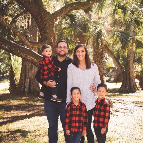 Profile Picture of Mallory Behenna (@mtbehenna) on Poshmark