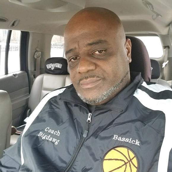 Profile Picture of Wesley Daniels (@bigdawg722) on Poshmark