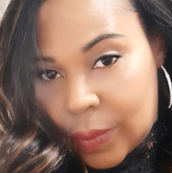 Profile Picture of Cherese Woodard glenn (@ecedaskills) on Poshmark