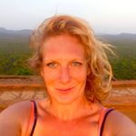 Profile Picture of Cleo Van den Borre (@cleo_emmanuelle) on Instagram