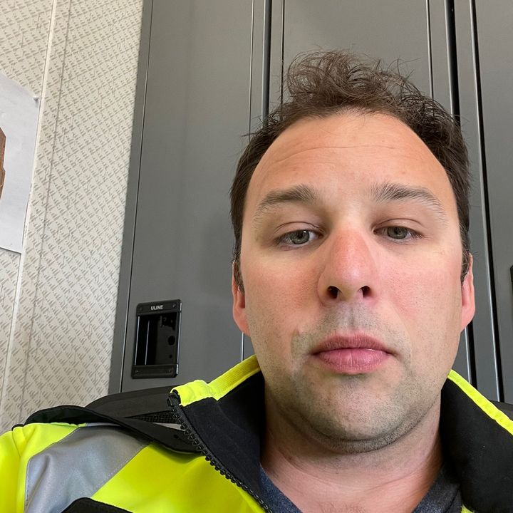 Profile Picture of kenthodgee (@kenthodgee) on Tiktok