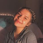 Profile Picture of Model💞✨ (@_stephanierichy) on Instagram