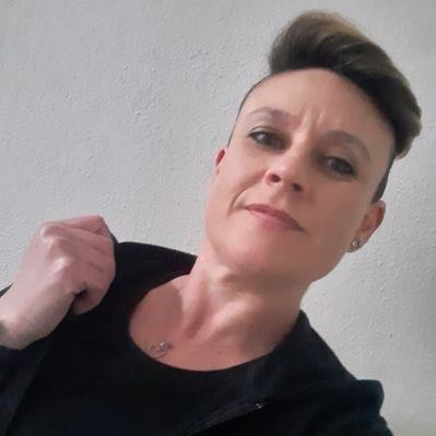 Profile Picture of Sílvia Teixeira (@silvia_olinda) on Twitter