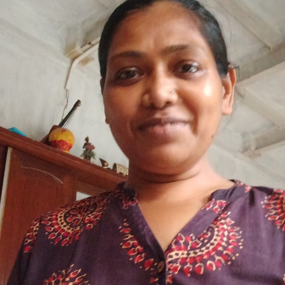 Profile Picture of Sulekha Auddy (@sulekha_auddy) on Poshmark