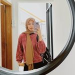 Profile Picture of 𝖠𝗇𝖽𝗂 𝖯𝗋𝖺𝗍𝗂𝗐𝗂 𝖪𝗎𝗌𝗎𝗆𝖺 𝖠𝗁𝗆𝖺𝖽𝗂 (@andi.wiwii) on Instagram