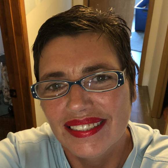 Diana Rines carney - Poshmark Profile Picture of Diana Rines carney (@rdskd1990) on Poshmark