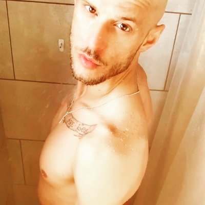 Profile Picture of Gary Thynes (@GThynes) on Twitter