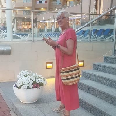 Profile Picture of Mayte (@MayteMazorraOro) on Twitter