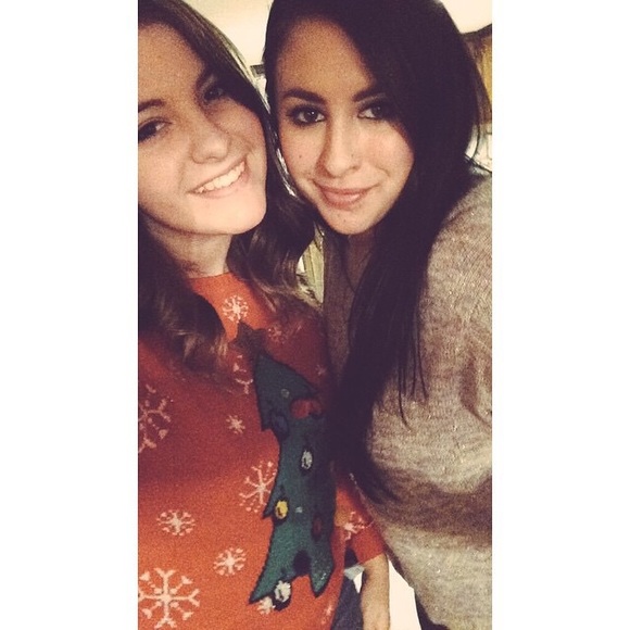 Profile Picture of Allison Horchler (@allisontaylor1) on Poshmark