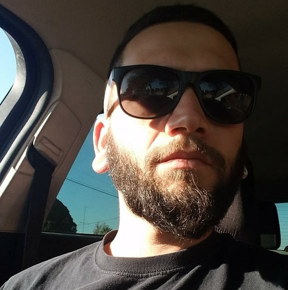 Profile Picture of Chris Campos (@mxg91) on Poshmark
