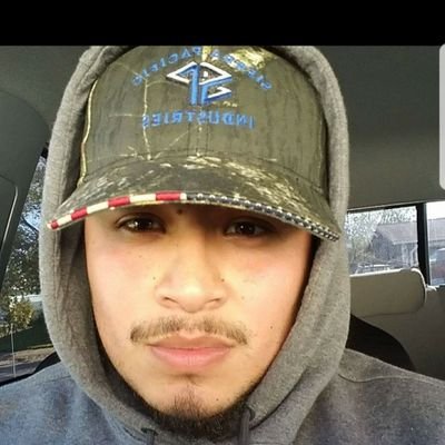 Profile Picture of David Quezada (@davidq_10_) on Twitter