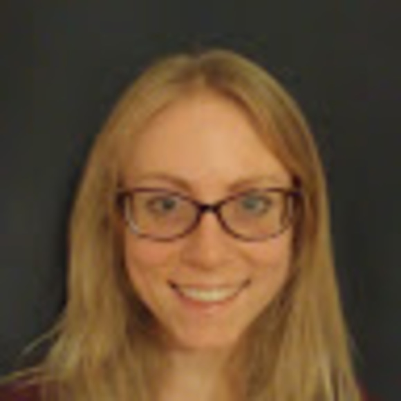 Profile Picture of Hannah Kvamme (@hannahcs12357) on Poshmark