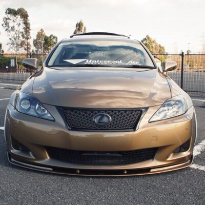 Profile Picture of Dustin Lock (@dustin_lock) on Twitter