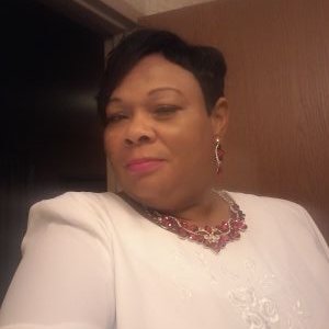 Profile Picture of Yolanda Landry (@mamalandry43) on Twitter