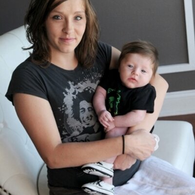 Profile Picture of Nicole D Minard (@nminard6666) on Twitter