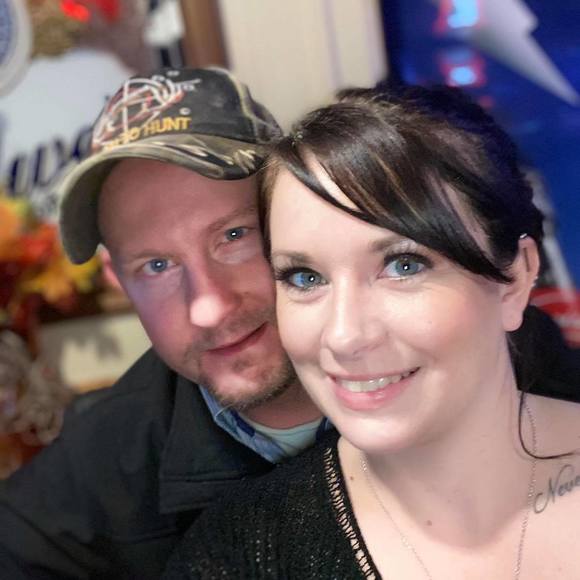 Profile Picture of Elizabeth Manning-thompson (@etit) on Poshmark