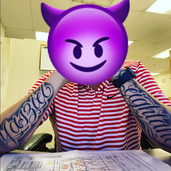 Profile Picture of Alejandro Naranjo jr (@anaranjojr0) on Poshmark