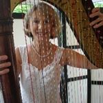 Profile Picture of Nancy Long (@nancylongharpist) on Instagram