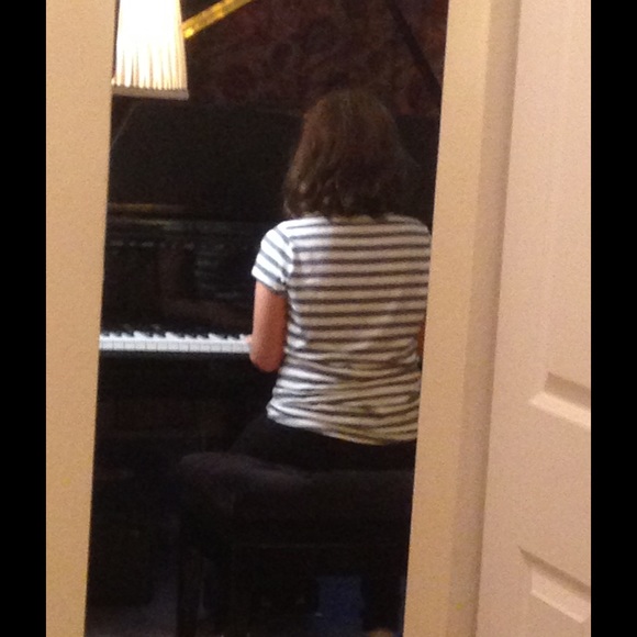 Profile Picture of Kristie Blyseth (@kristierb) on Poshmark